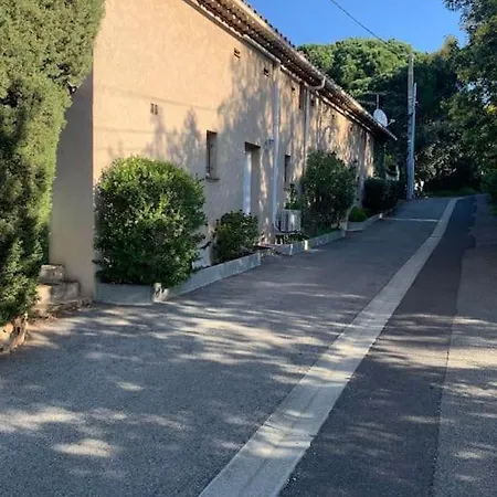 Duplex Au Calme Avec Parking Sainte-Maxime
